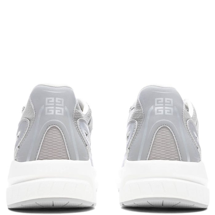 abe39ff9e82c6aede50c9db7aef6eec9.jpg
